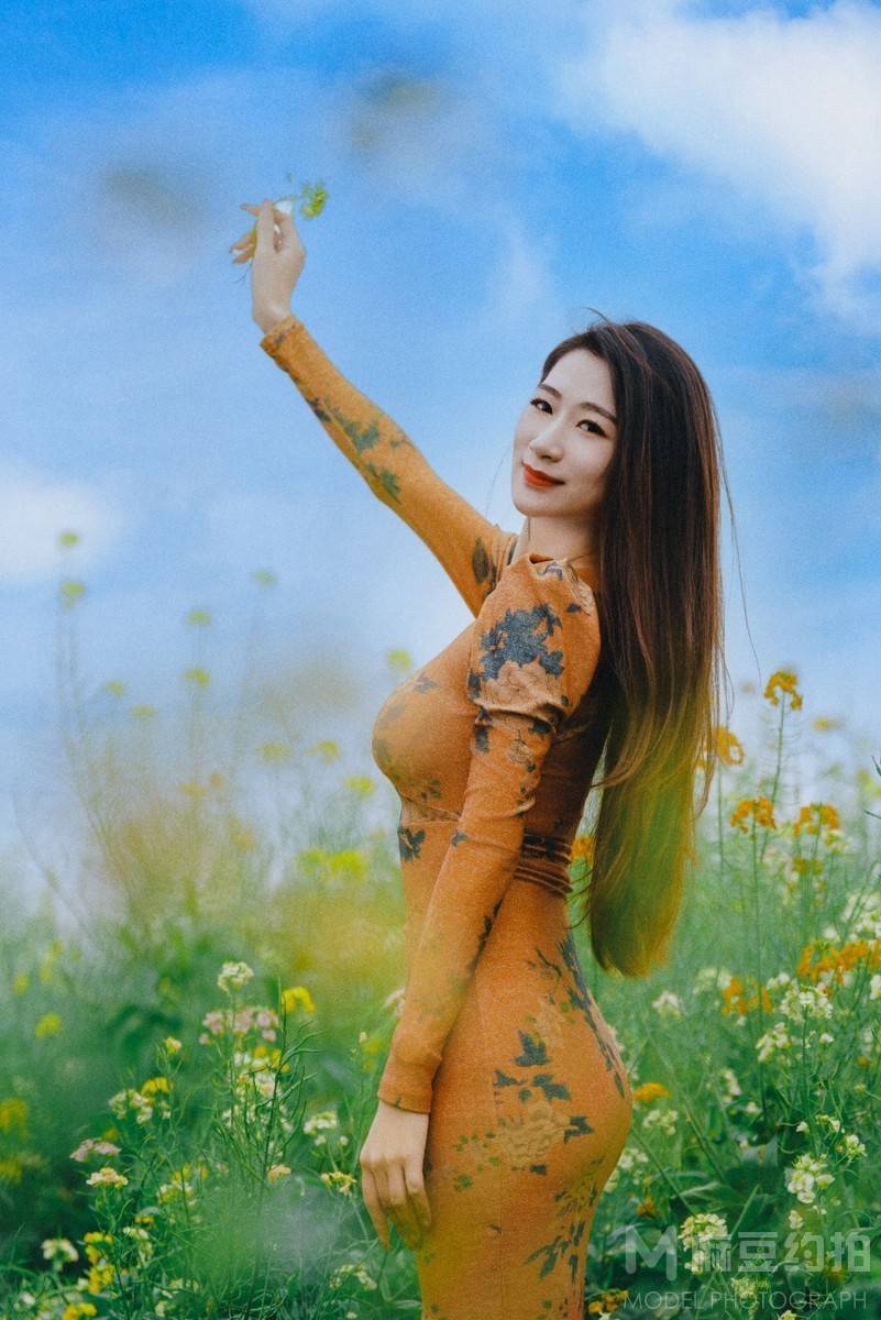 清新模特