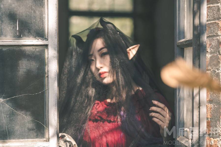暗黑模特