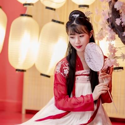 汉服模特