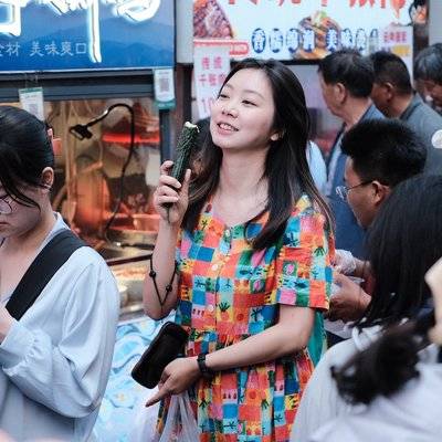 情绪模特