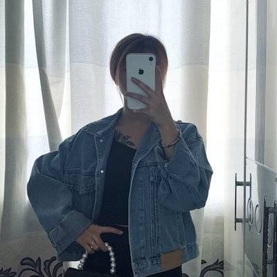 黑白模特