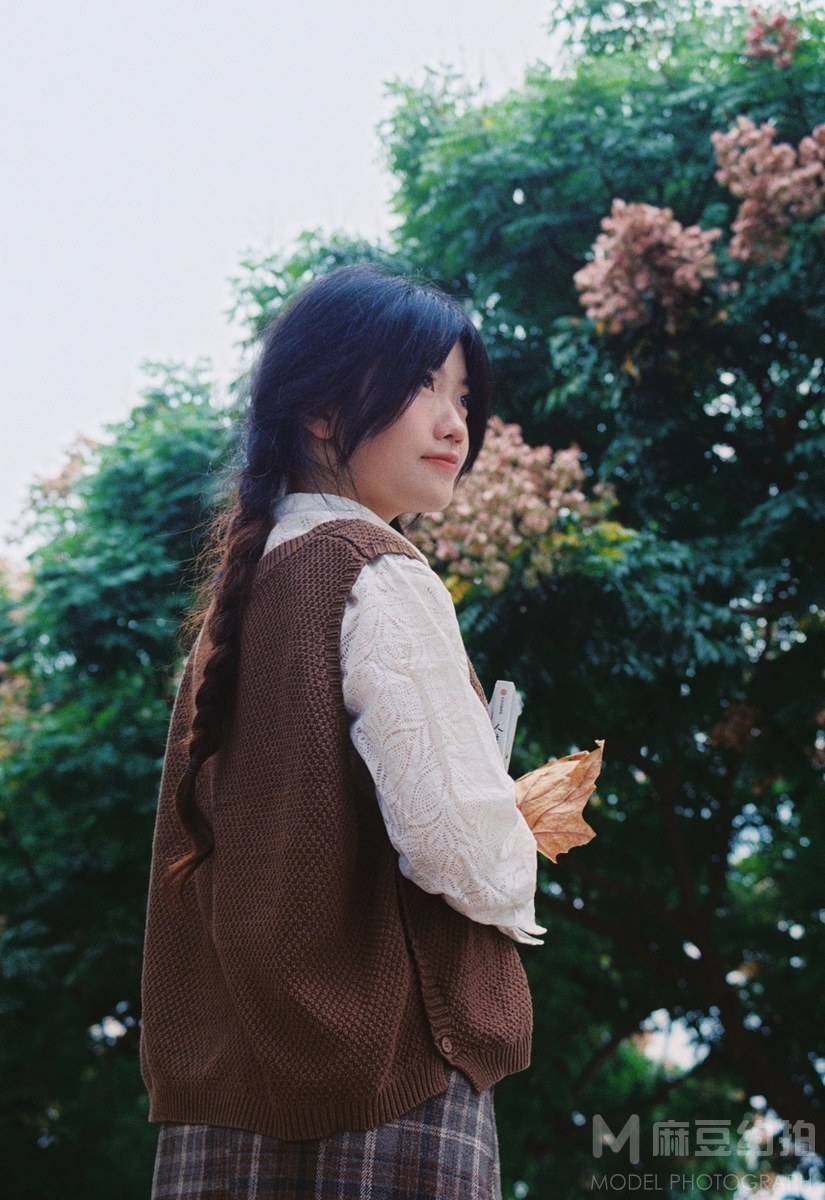 胶片模特