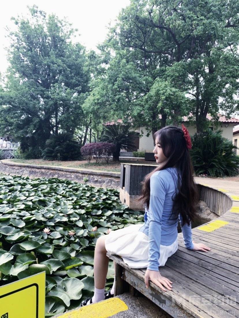 清新模特