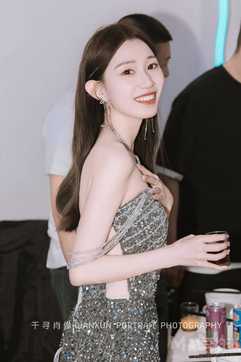 纪实模特
