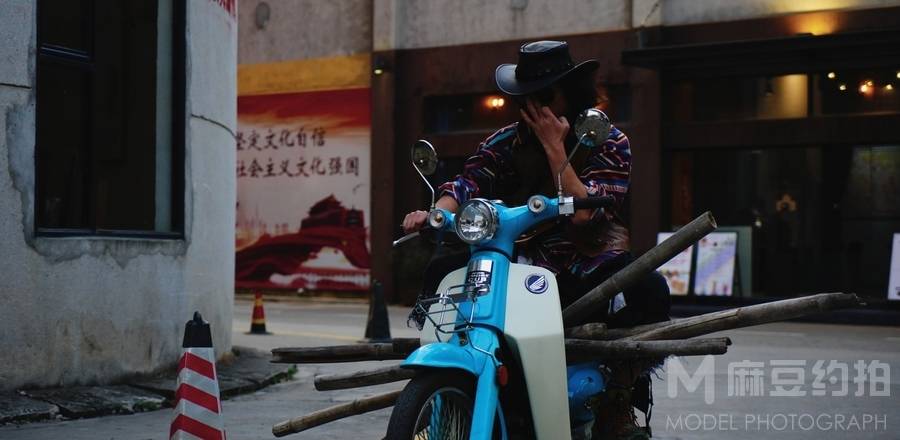 暗黑模特