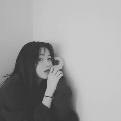 黑白模特