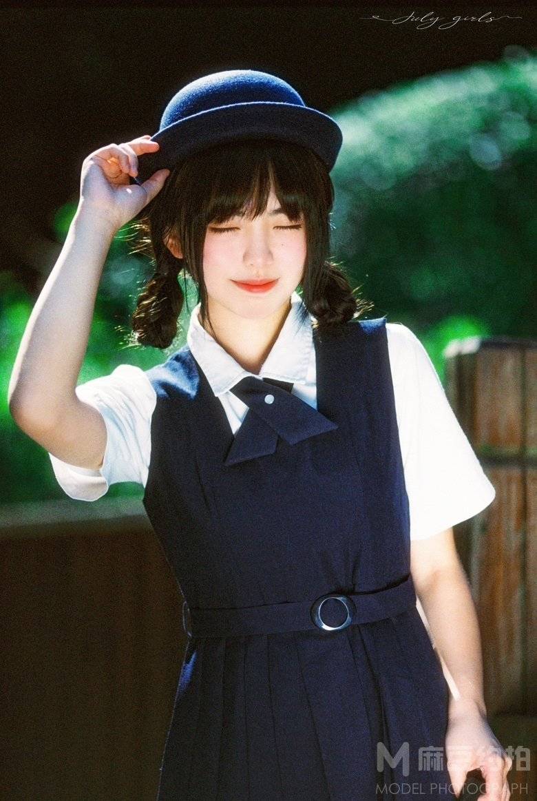 胶片模特