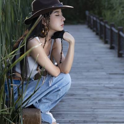 情绪模特