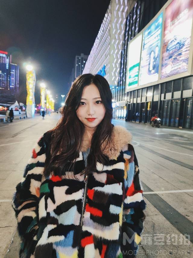 校园模特