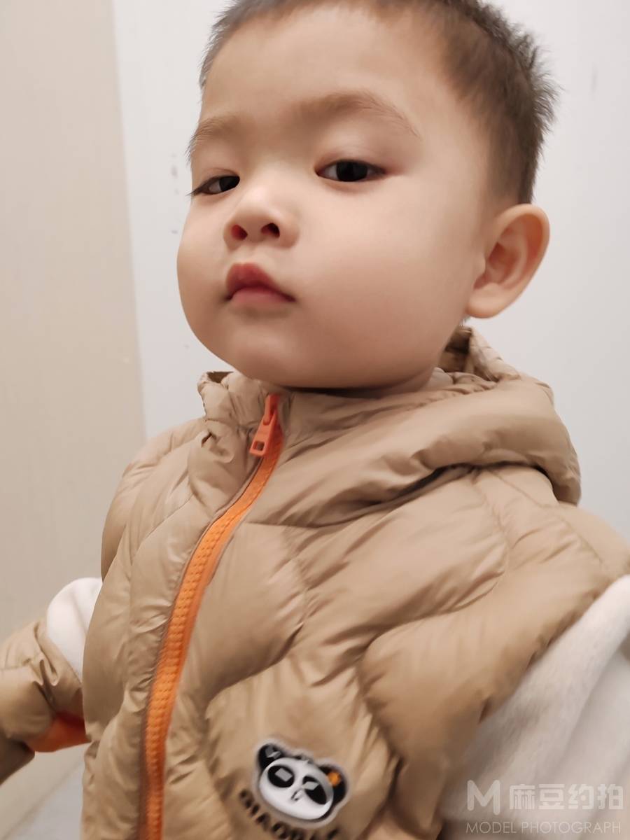 宝丽来模特