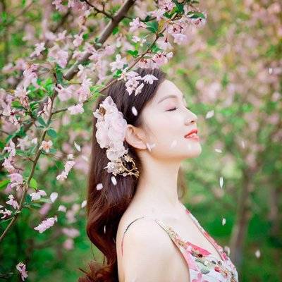 清新模特