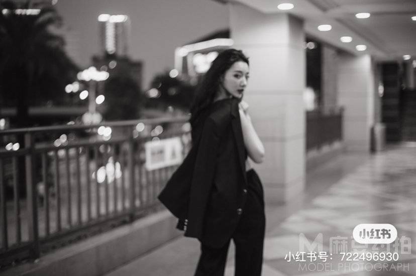 夜景模特