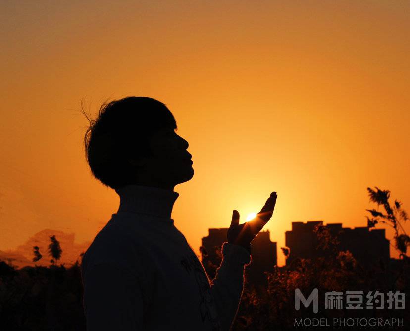 夜景模特