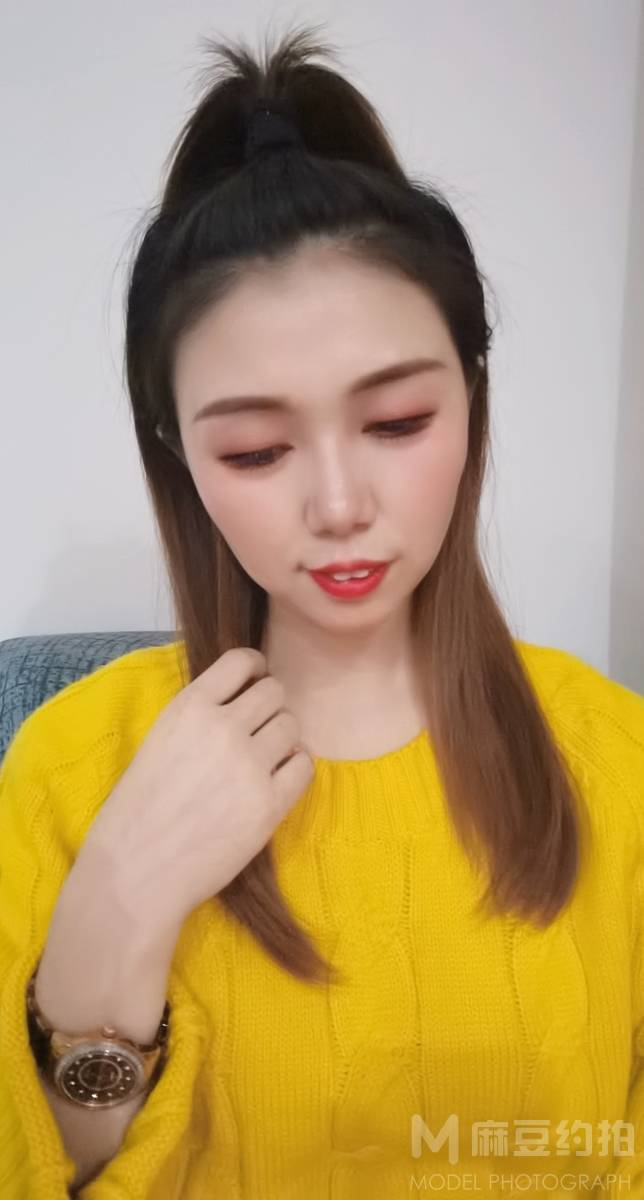 清新模特