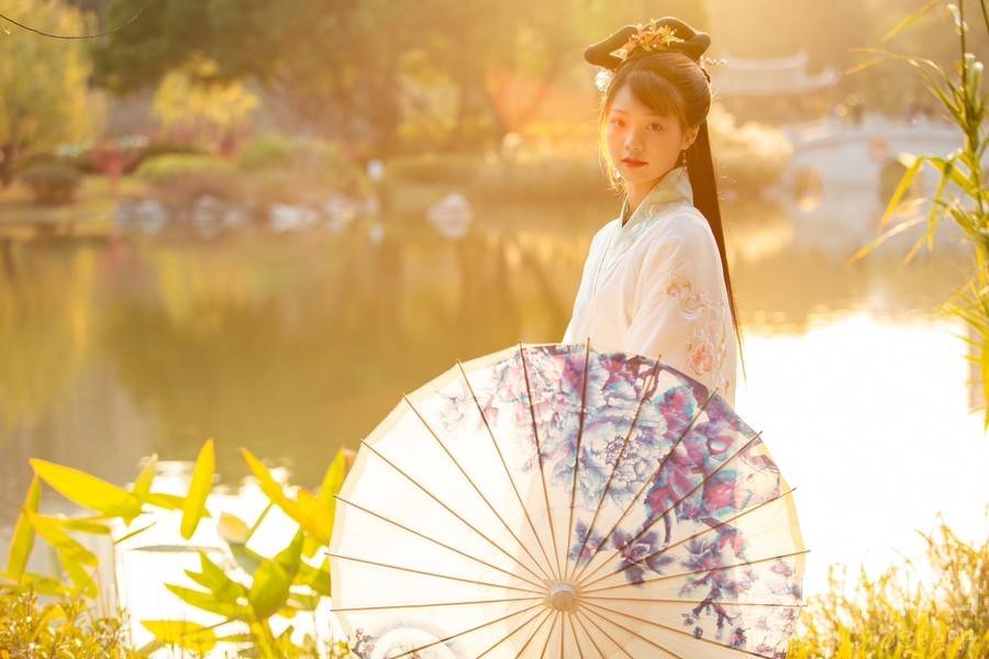 汉服模特