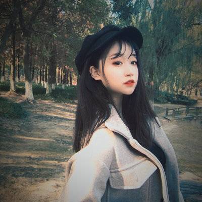 黑白模特