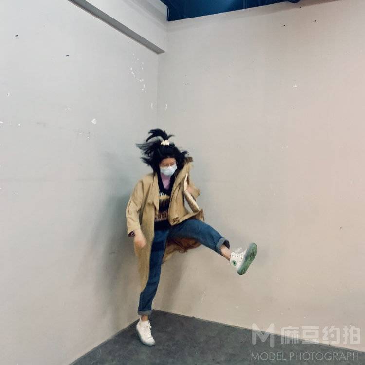 纪实模特