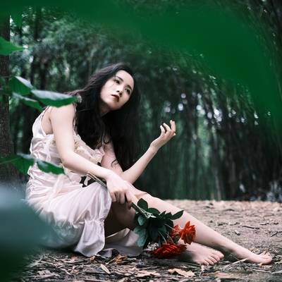 情绪模特