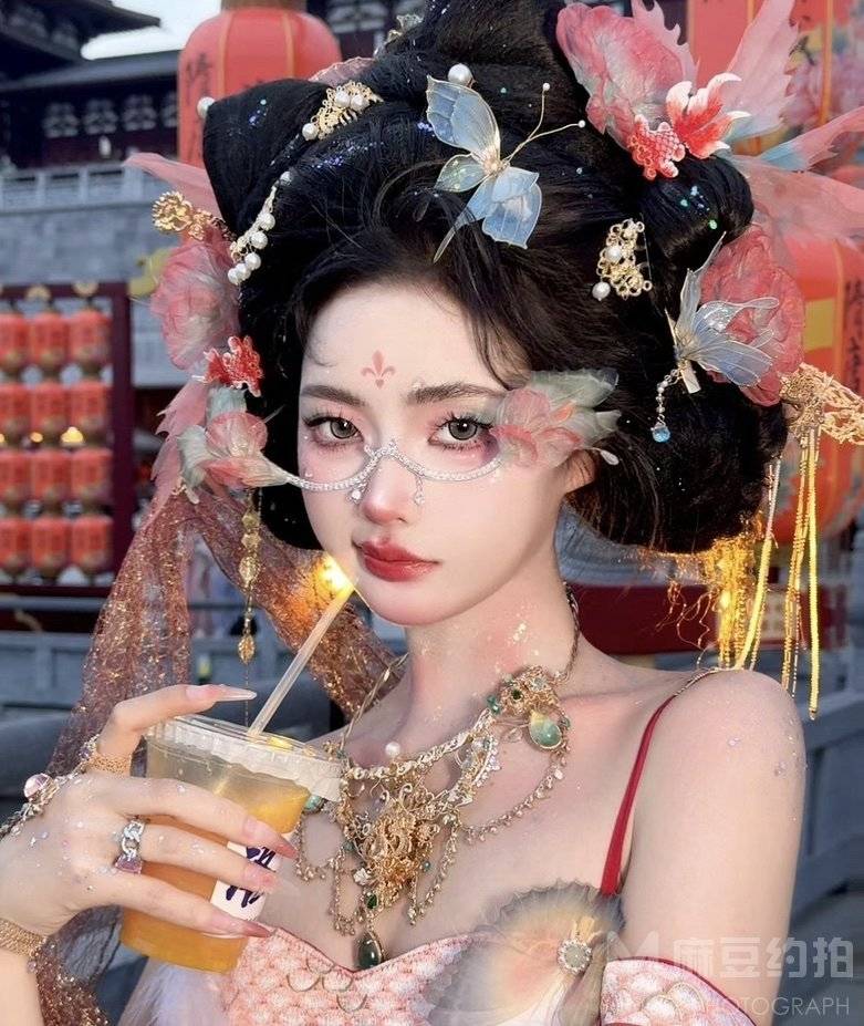 妆容模特