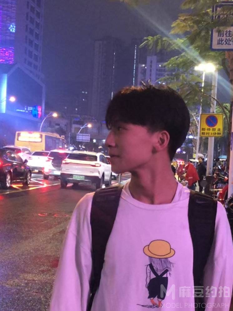 情侣模特