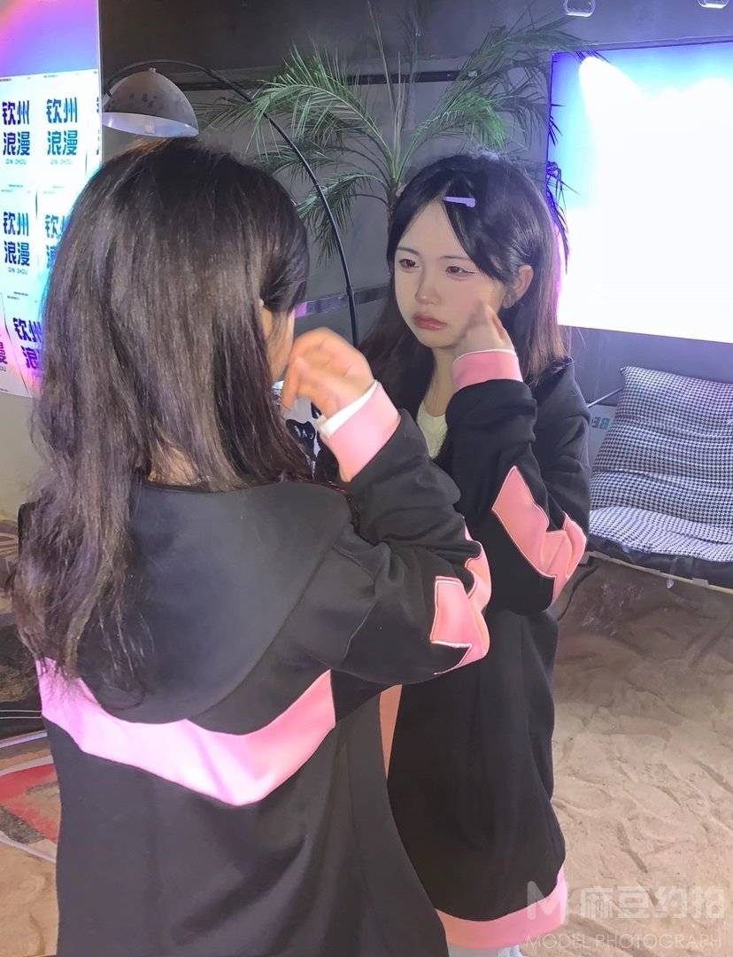 胶片模特