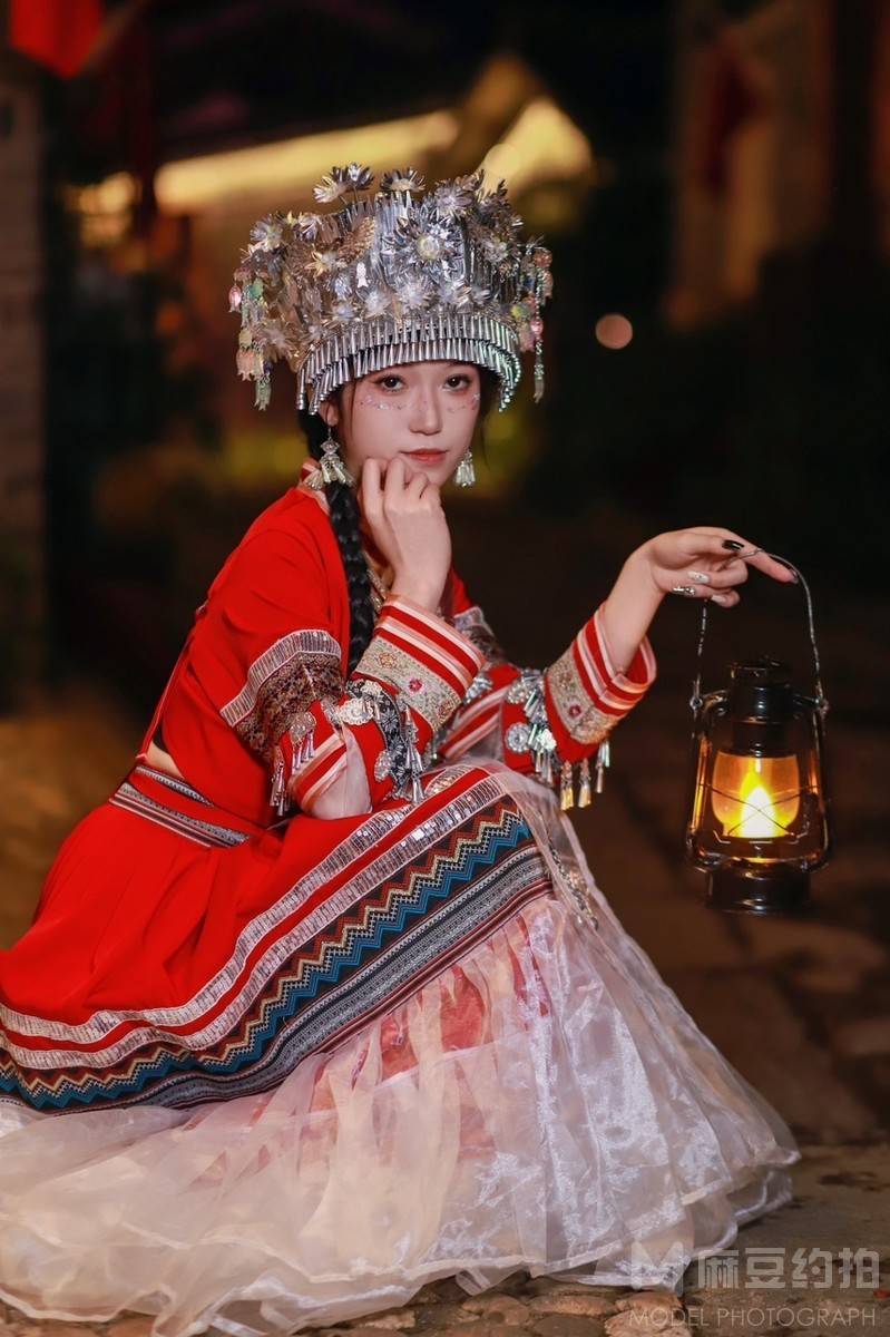 汉服模特