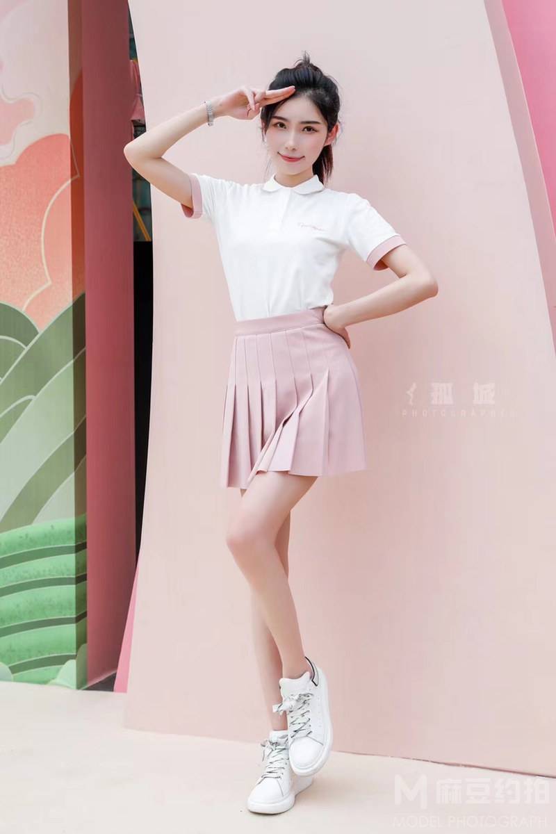 校园模特