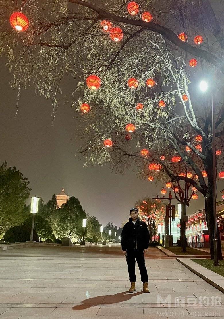 夜景模特