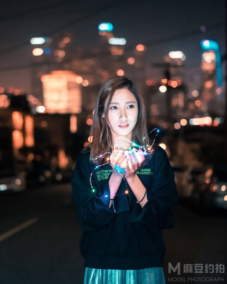 夜景模特