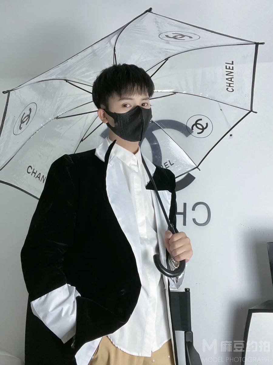 暗黑模特