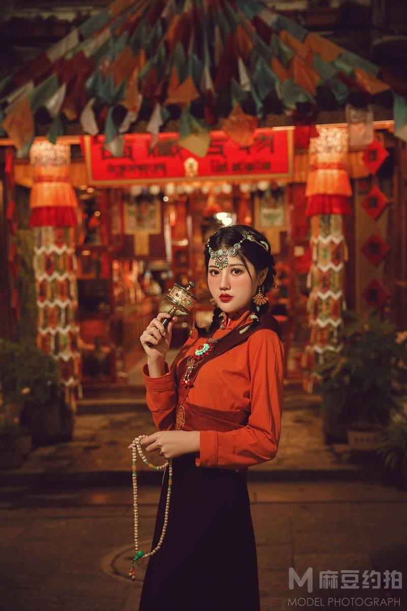 妆容模特
