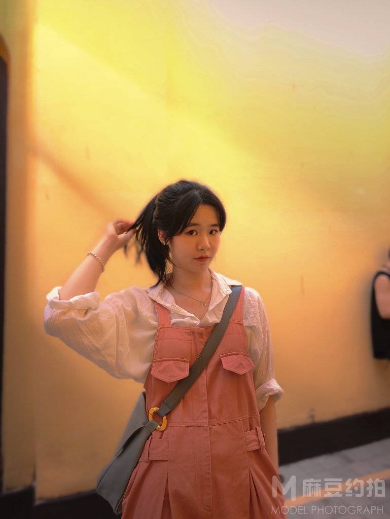 胶片模特