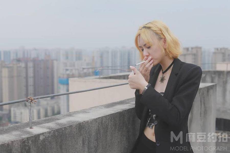 暗黑模特