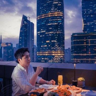夜景模特