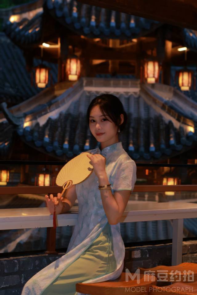 夜景模特