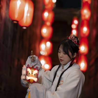 汉服模特