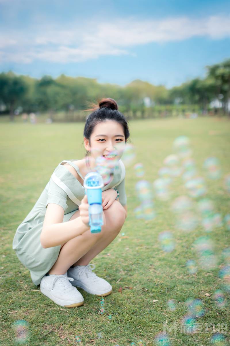 清新模特