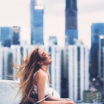 情绪模特