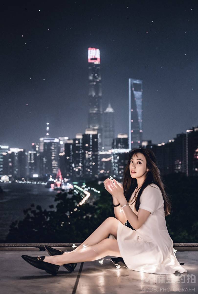 夜景模特