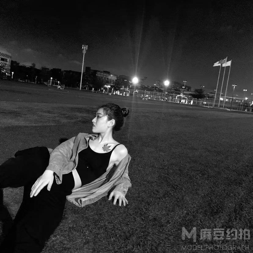 暗黑模特