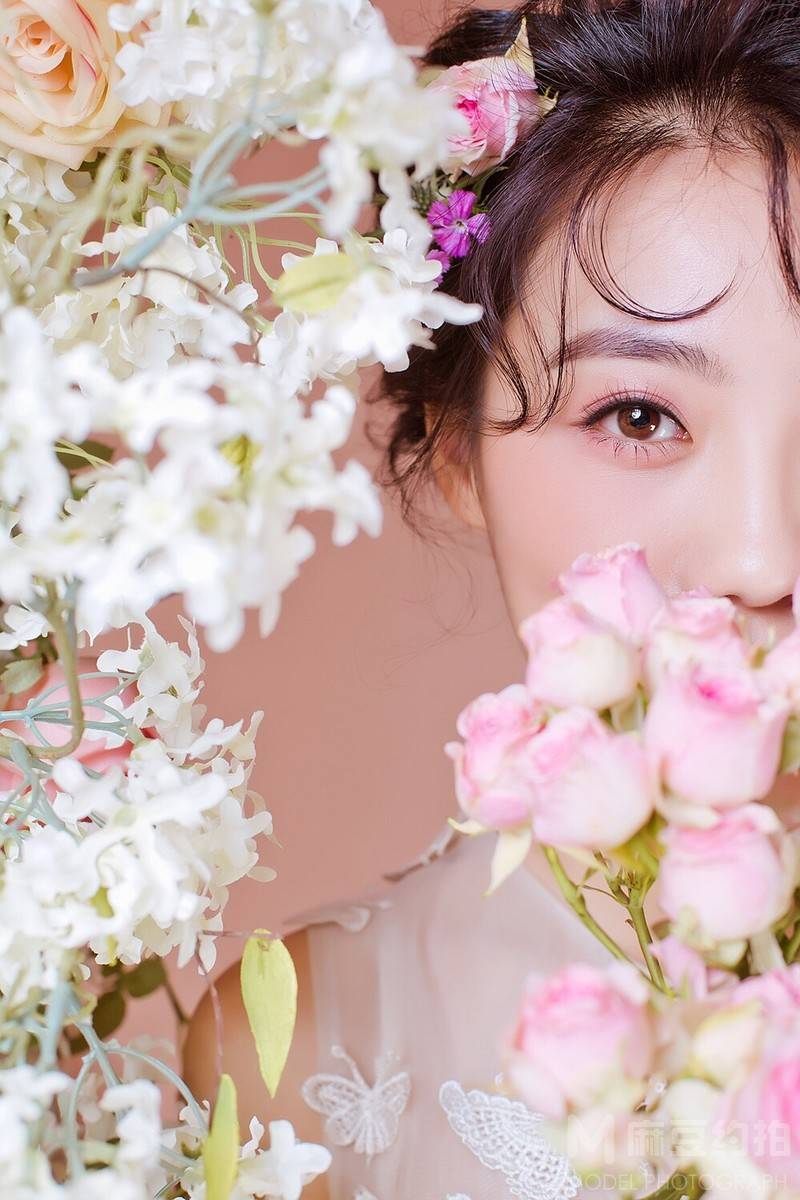 妆容模特