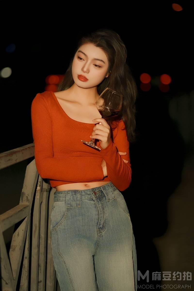 夜景模特