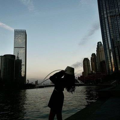 黑白模特