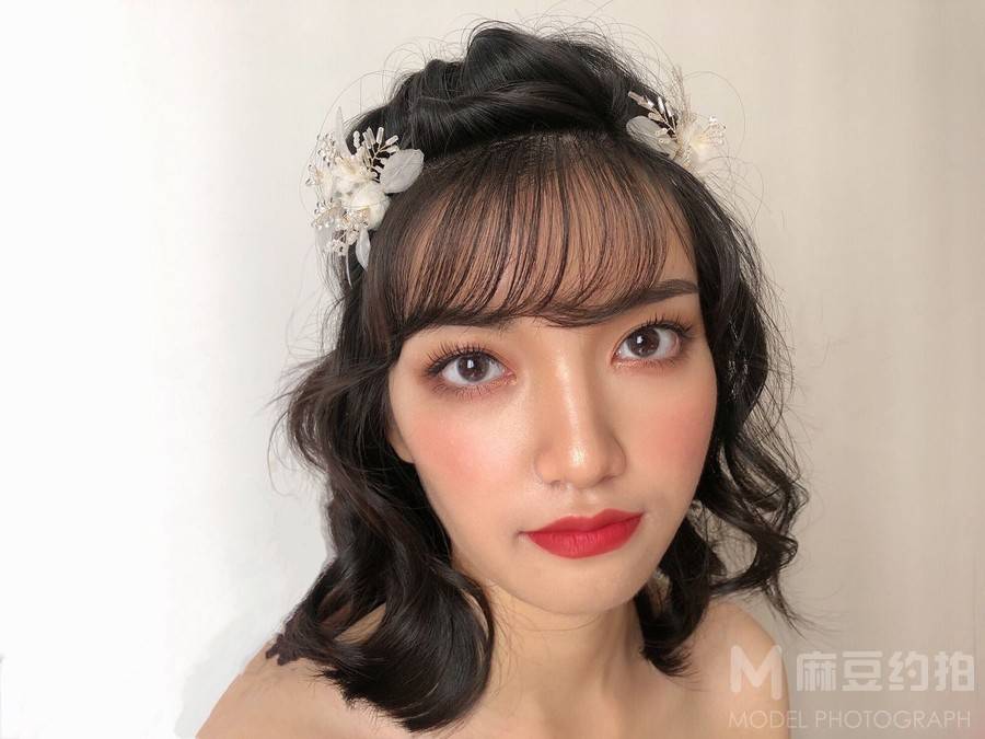 妆容模特