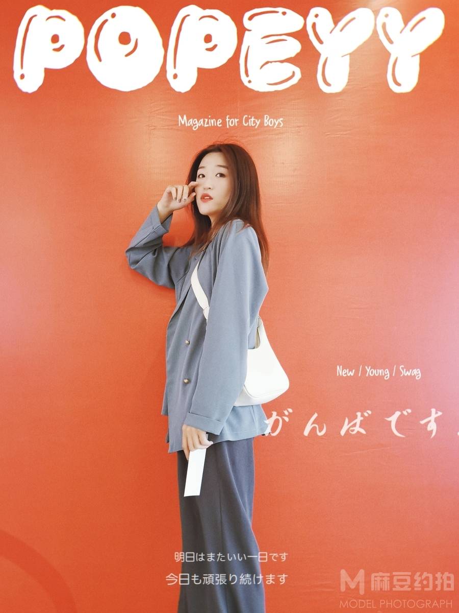 黑白模特