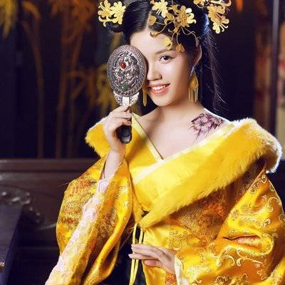 妆容模特