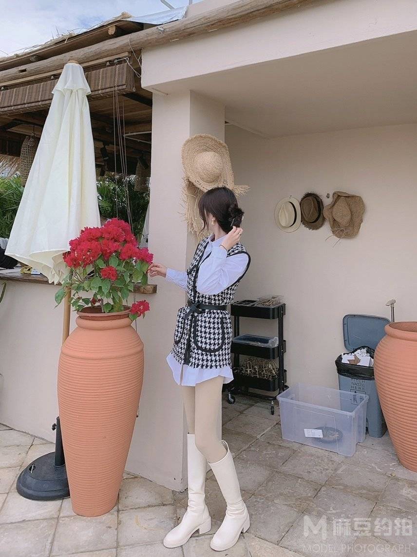 妆容模特
