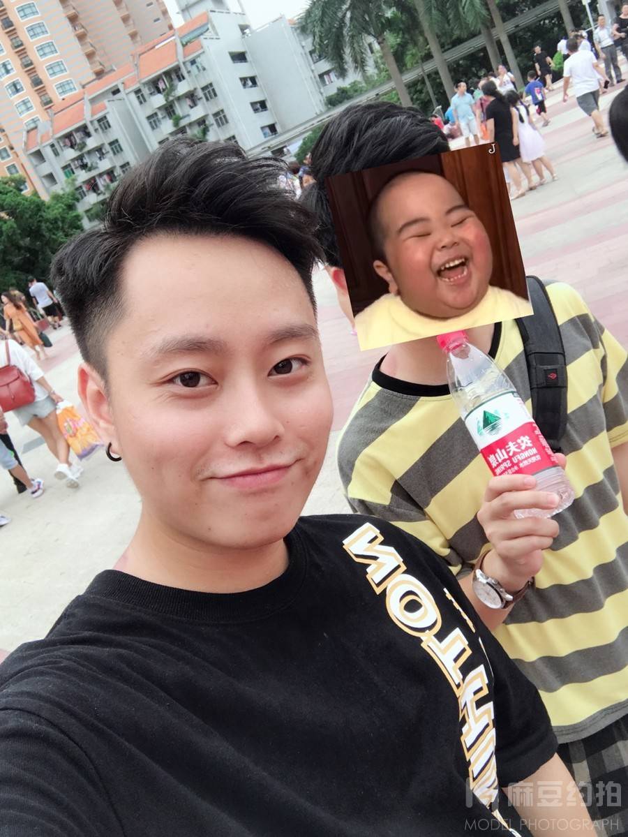 清新模特