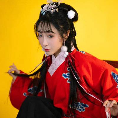 汉服模特