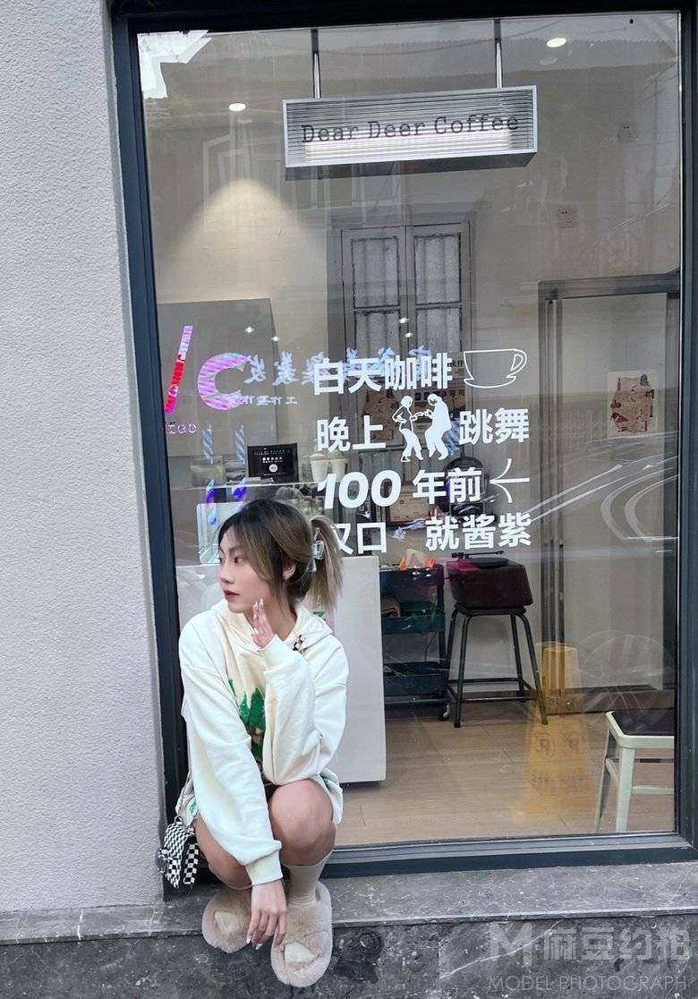 胶片模特
